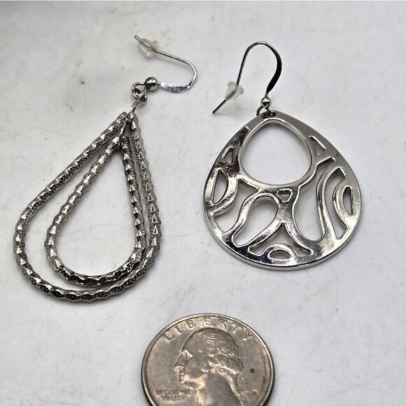 "5/$25" Mismatched Silvertone Teardrop Dangle Earrings - Picture 4 of 6
